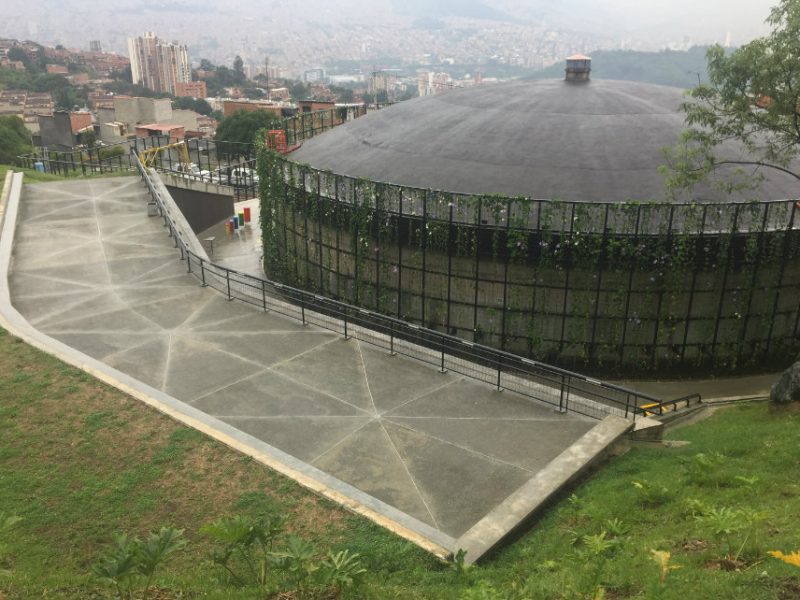 INDUACERAL S.A.S | Uva Porvenir | Metalmecánica Medellín | Estructuras metálicas Medellín | Carpintería metálica Medellín Colombia