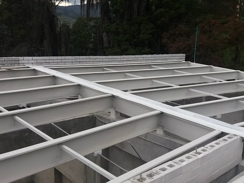 INDUACERAL S.A.S |Jardín infantil buen comienzo Lusitania | Industrias del acero y el aluminio | Metalmecánica Medellín | Estructuras metálicas Medellín | Carpintería metálica Medellín Colombia